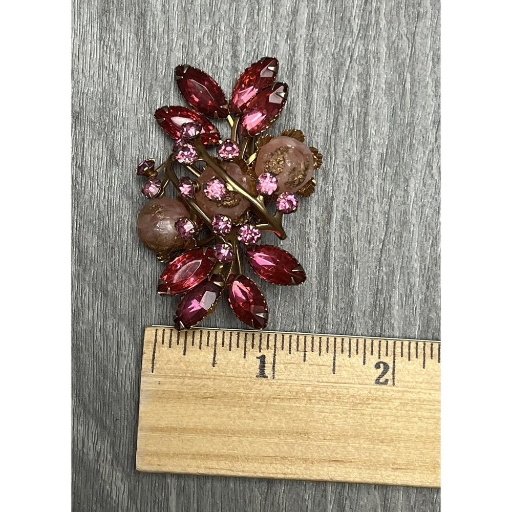 Beau Jewels Pink Rhinestone Glass Bead Brooch Pin Unsigned - Picture 8 of 8